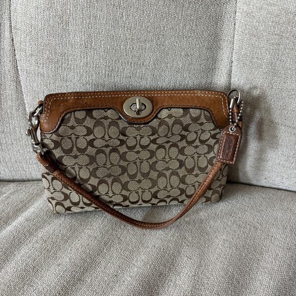 Vintage Coach Mini Bag Top Clasp Closure Brown Canvas Monogram - Picture 3 of 6